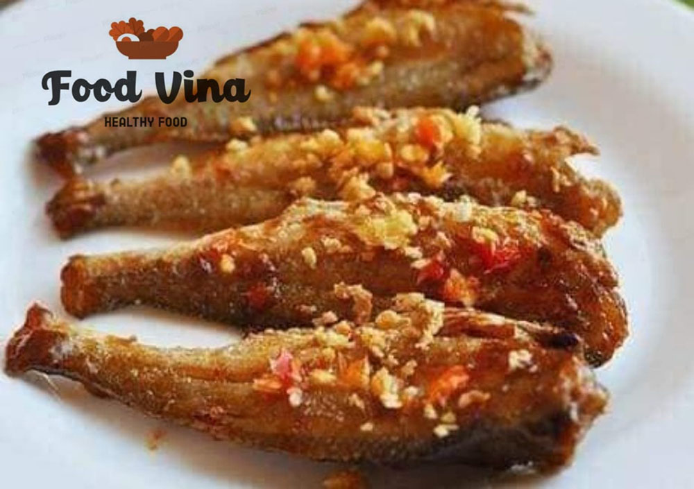 Cá đù chiên mắm tỏi